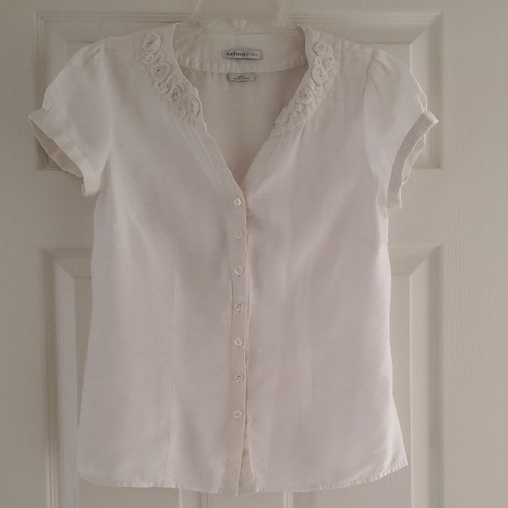 Van Heusen White Short Sleeve Blouse with Floral Details